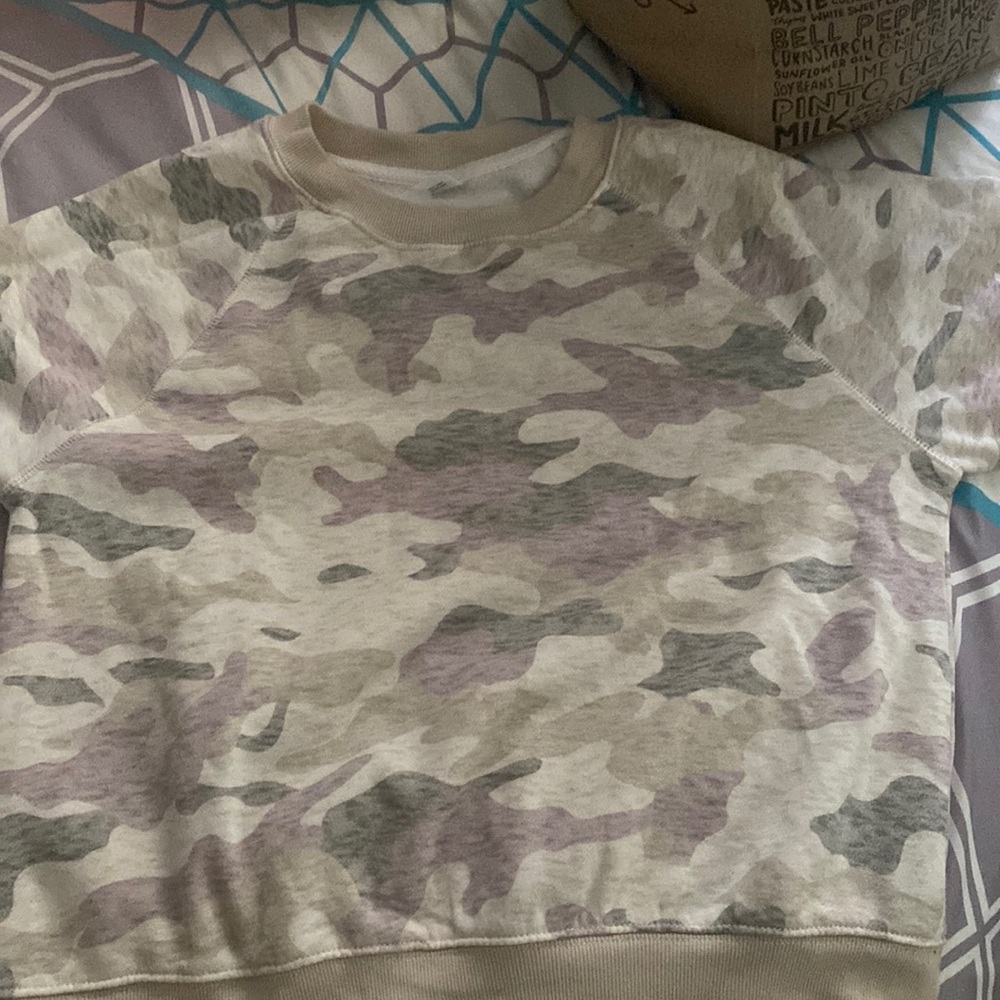 Old Navy Crewneck